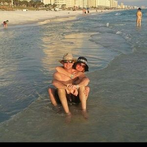 Meet your Posher, Jared